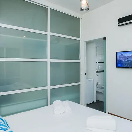 Διαμέρισμα Harry's Flat 38 *